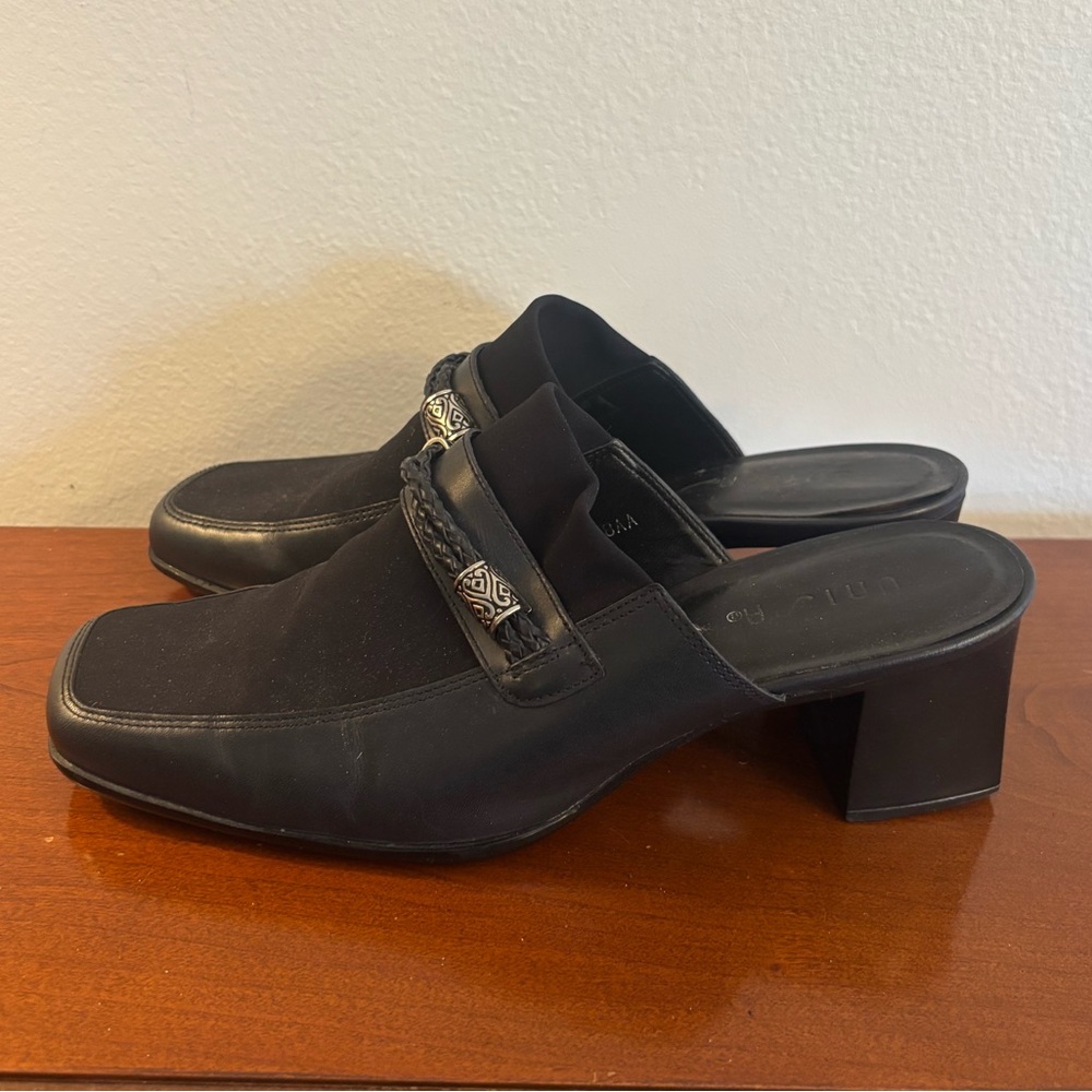 Unisa Leather Backless Mules